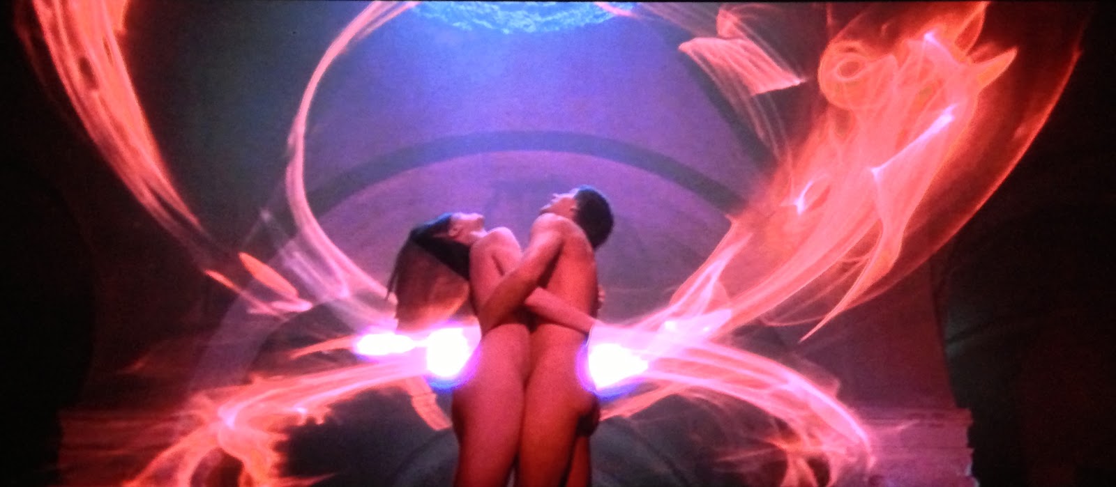 《宇宙天魔》(Lifeforce,1985)